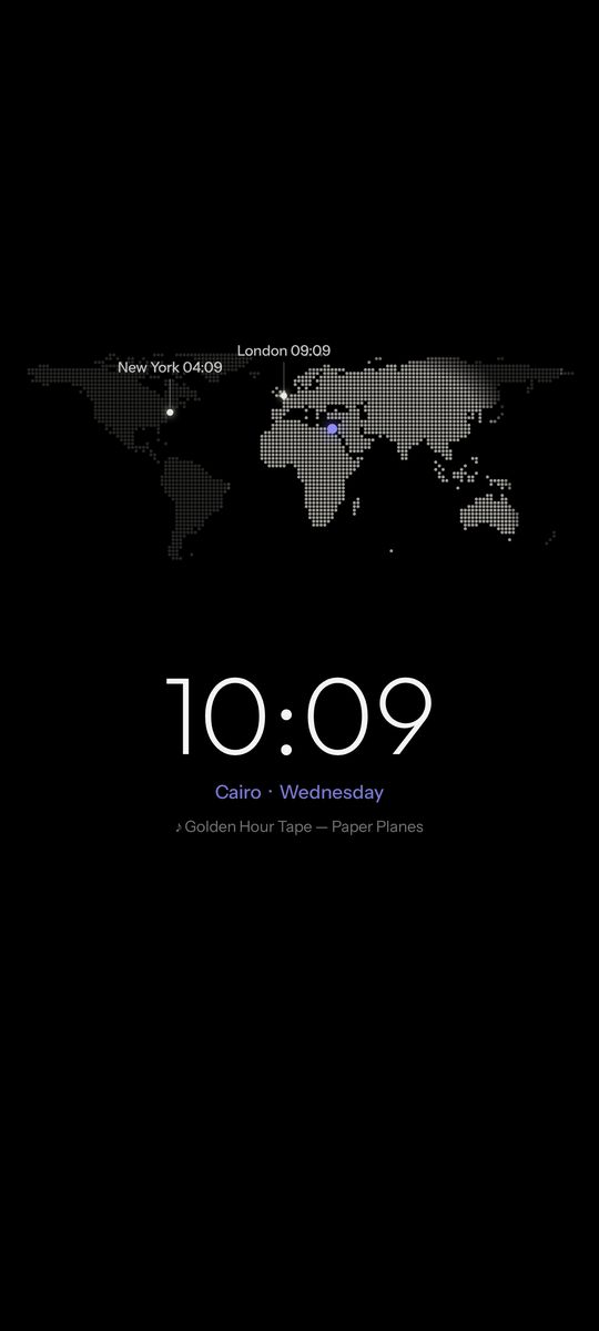 Elsewhere, a world clock live wallpaper on an Android lock screen